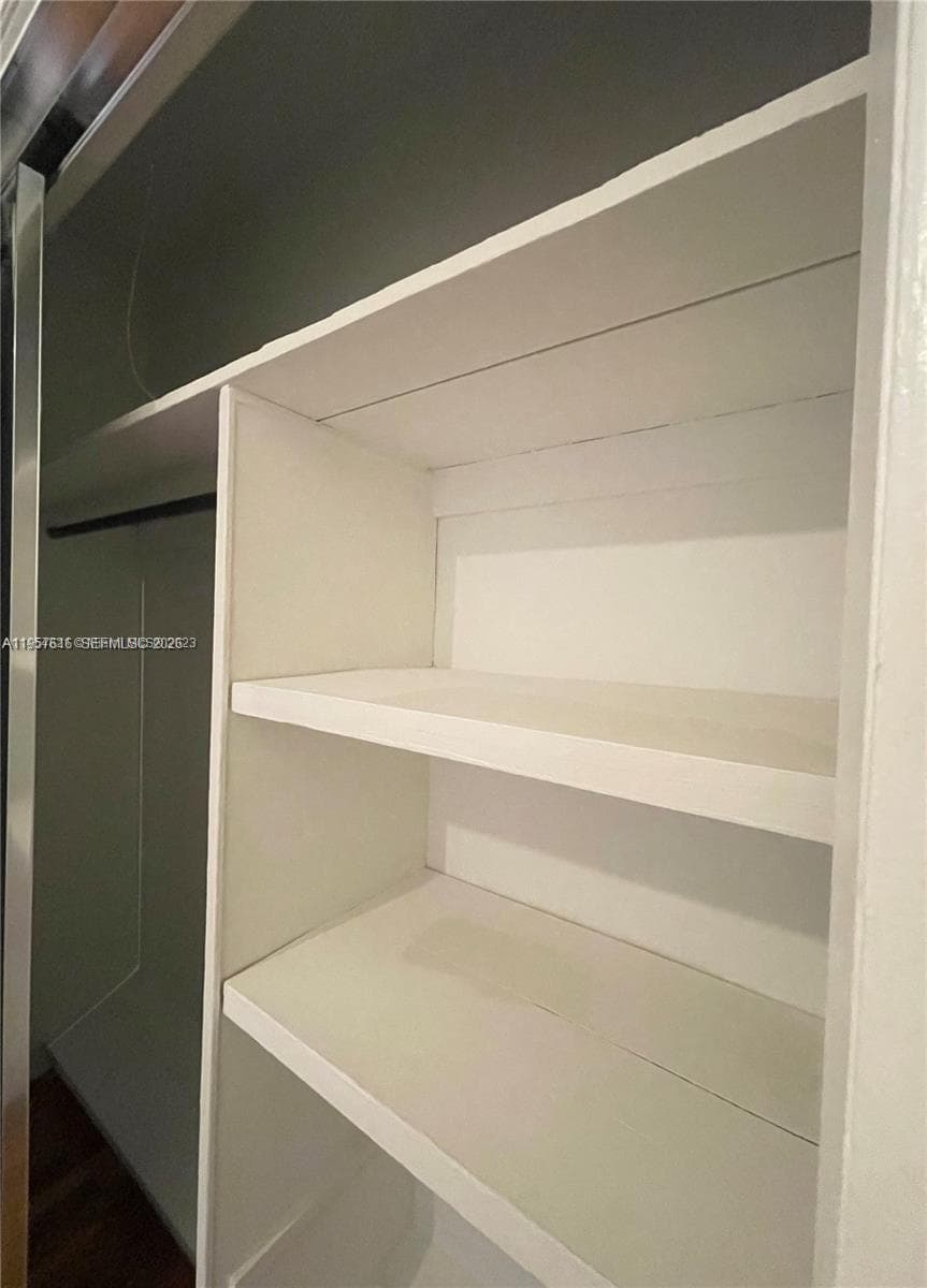 7312 Gary Ave # 7312, Miami Beach FL 33141 — 29