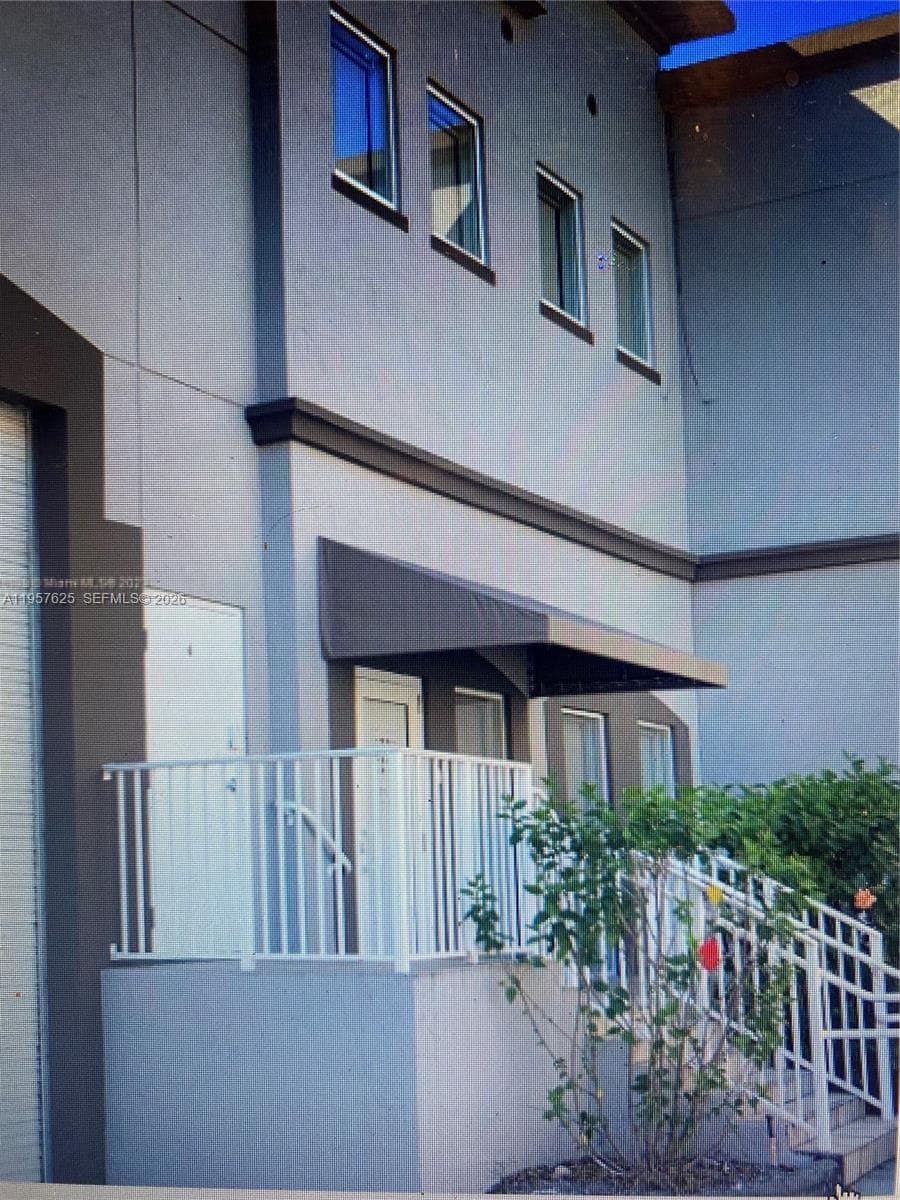 3705 NW 115th Ave # 4, Doral FL 33178 — 2