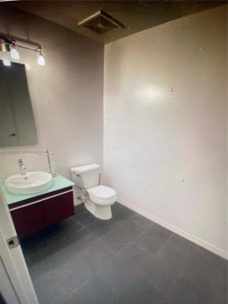 3705 NW 115th Ave # 4, Doral FL 33178 — 6