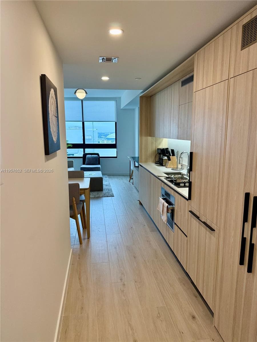 225 N Miami Ave # 3406, Miami FL 33128 — 2