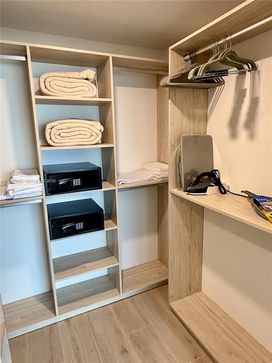 225 N Miami Ave # 3406, Miami FL 33128 — 13