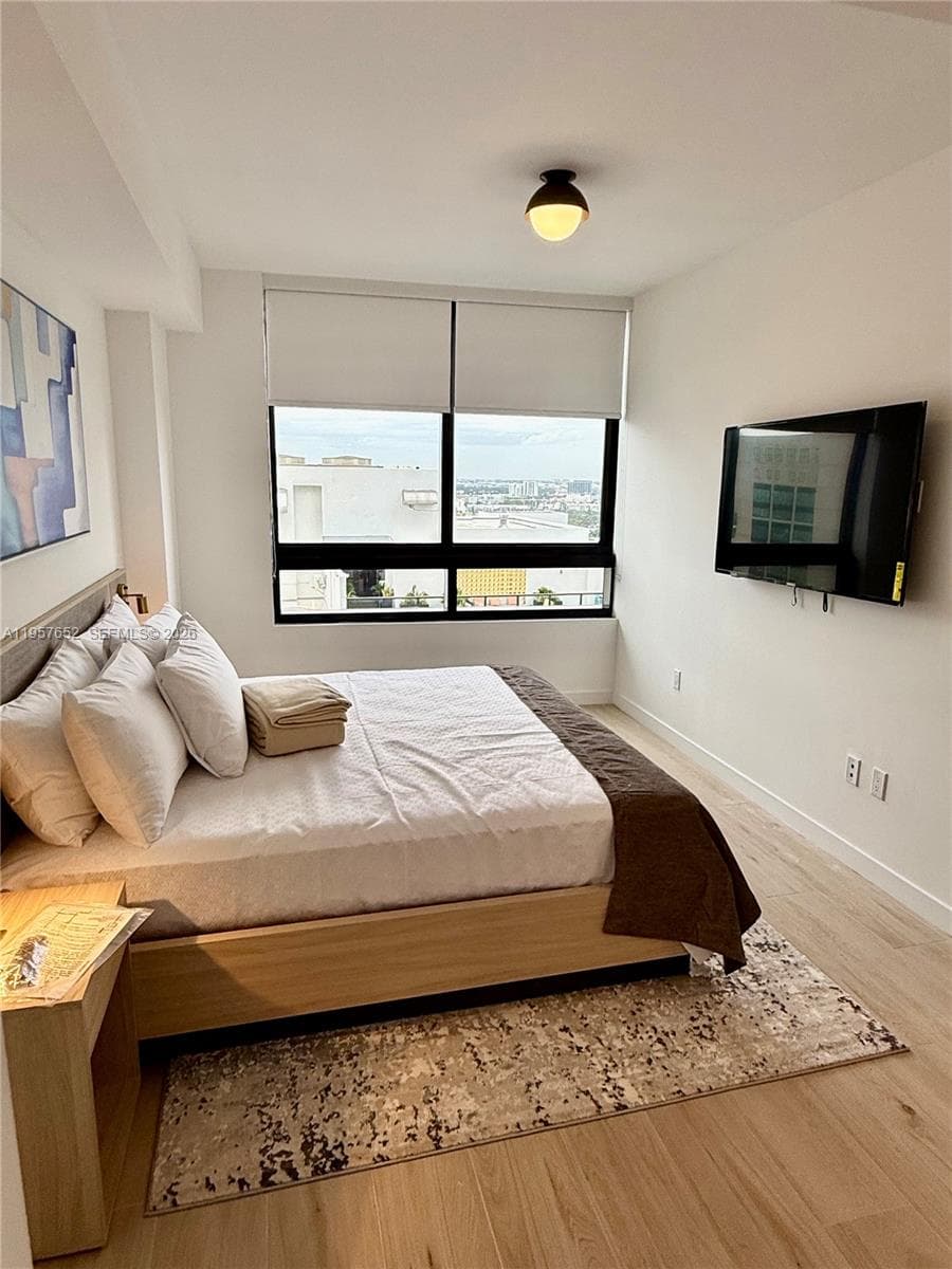225 N Miami Ave # 3406, Miami FL 33128 — 11