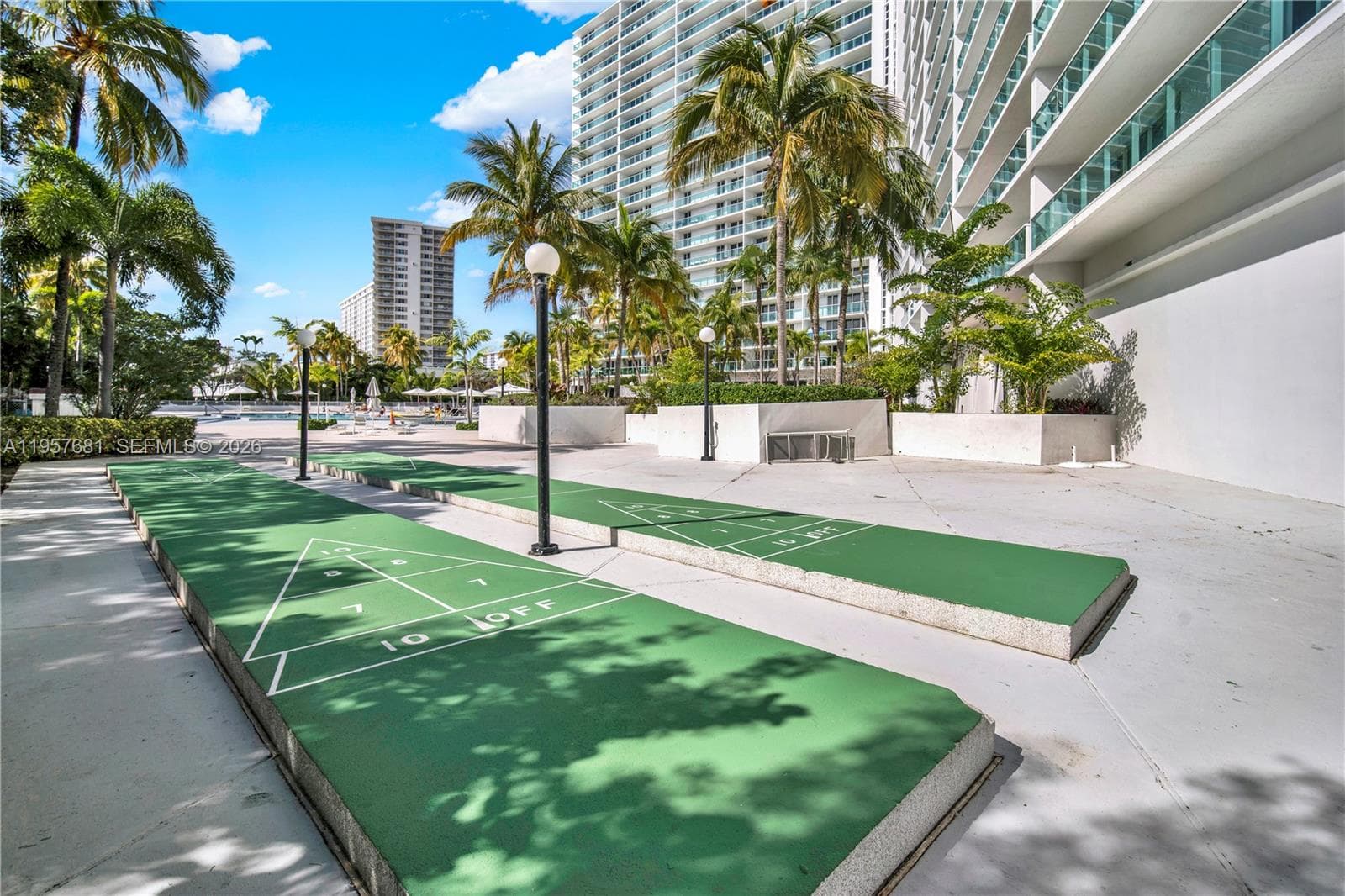 100 S Bayview Dr # 1222, Sunny Isles Beach FL 33160 — 43