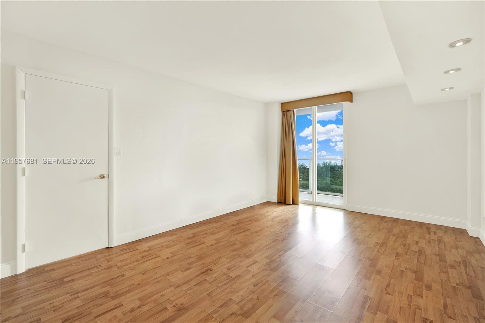 100 S Bayview Dr # 1222, Sunny Isles Beach FL 33160 — 16