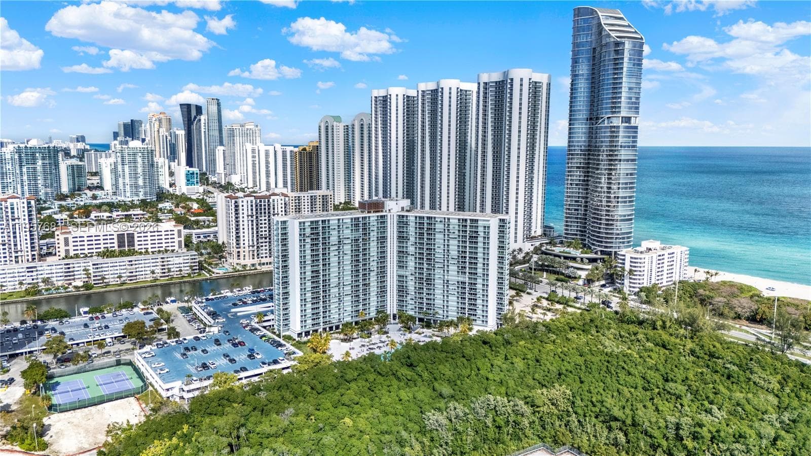 100 S Bayview Dr # 1222, Sunny Isles Beach FL 33160 — 54