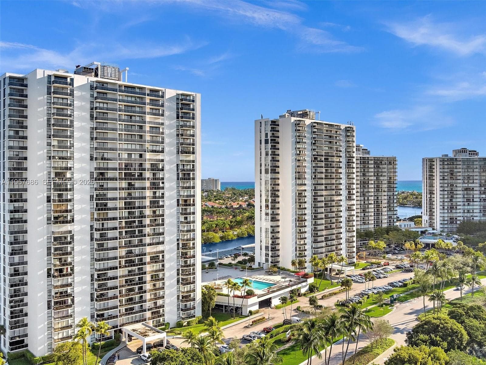 3675 N Country Club Dr # 609, Aventura FL 33180 — 47