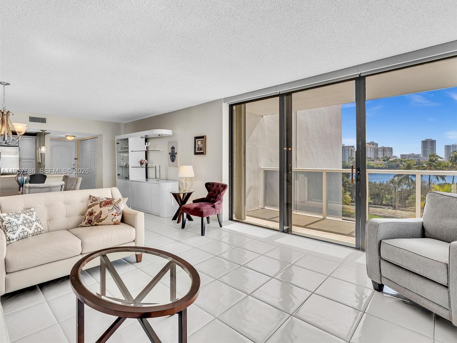 3675 N Country Club Dr # 609, Aventura FL 33180 — 14
