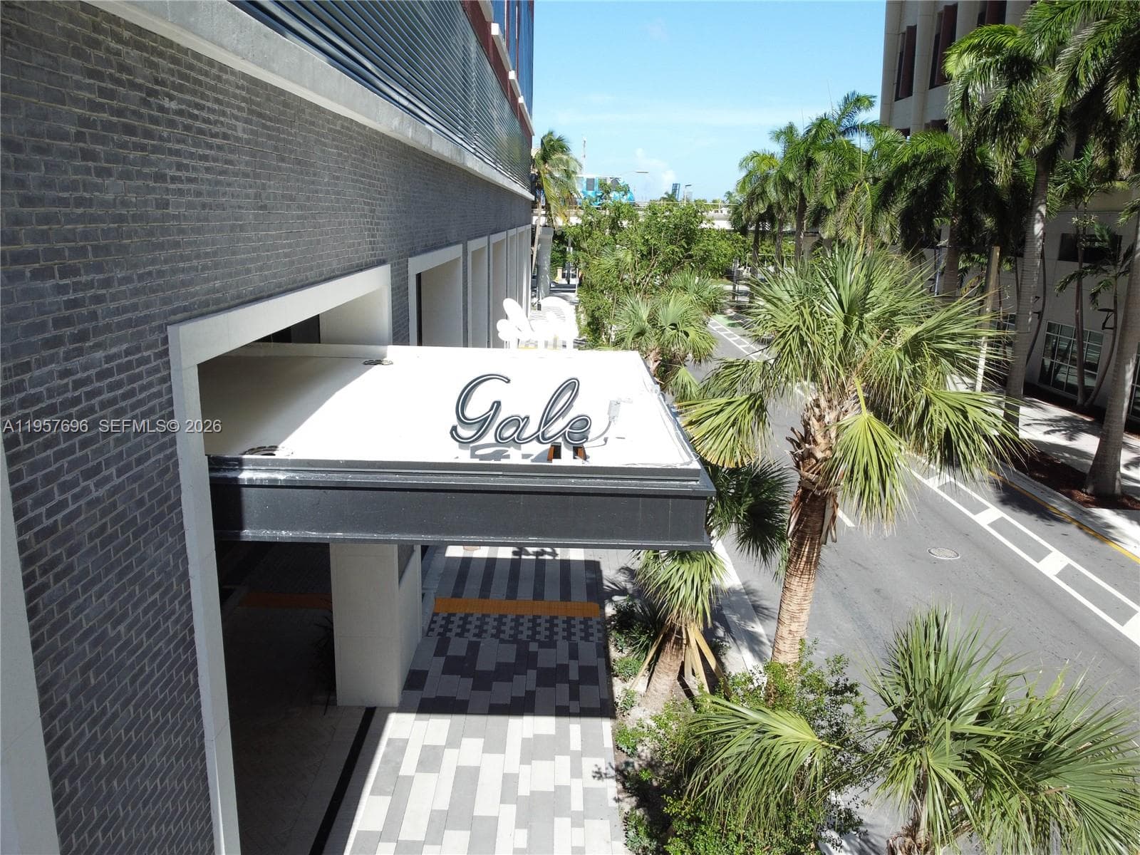 159 NE 6th St # 2707, Miami FL 33132 — 31