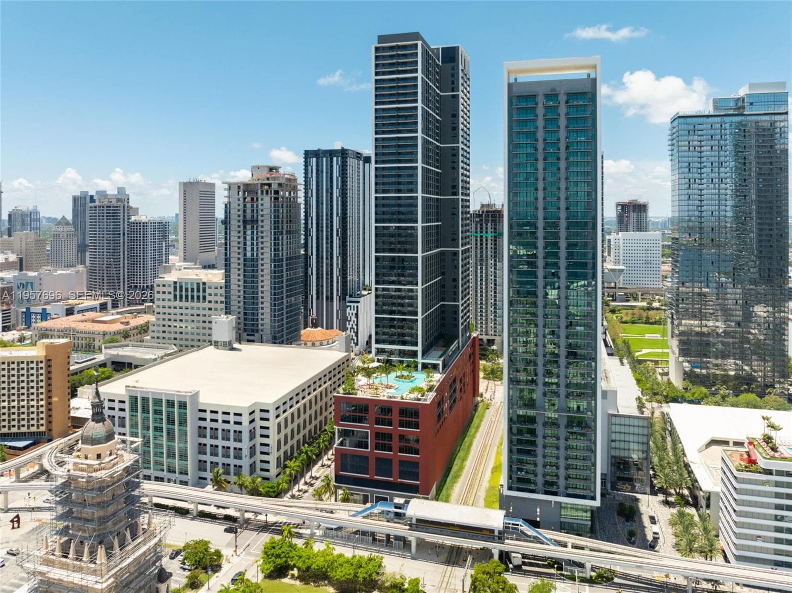 159 NE 6th St # 2707, Miami FL 33132 — 29