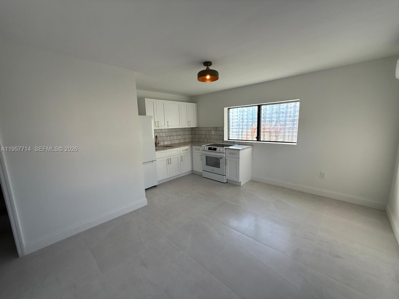 525 SW 22 AVE # B, Miami FL 33135 — 3