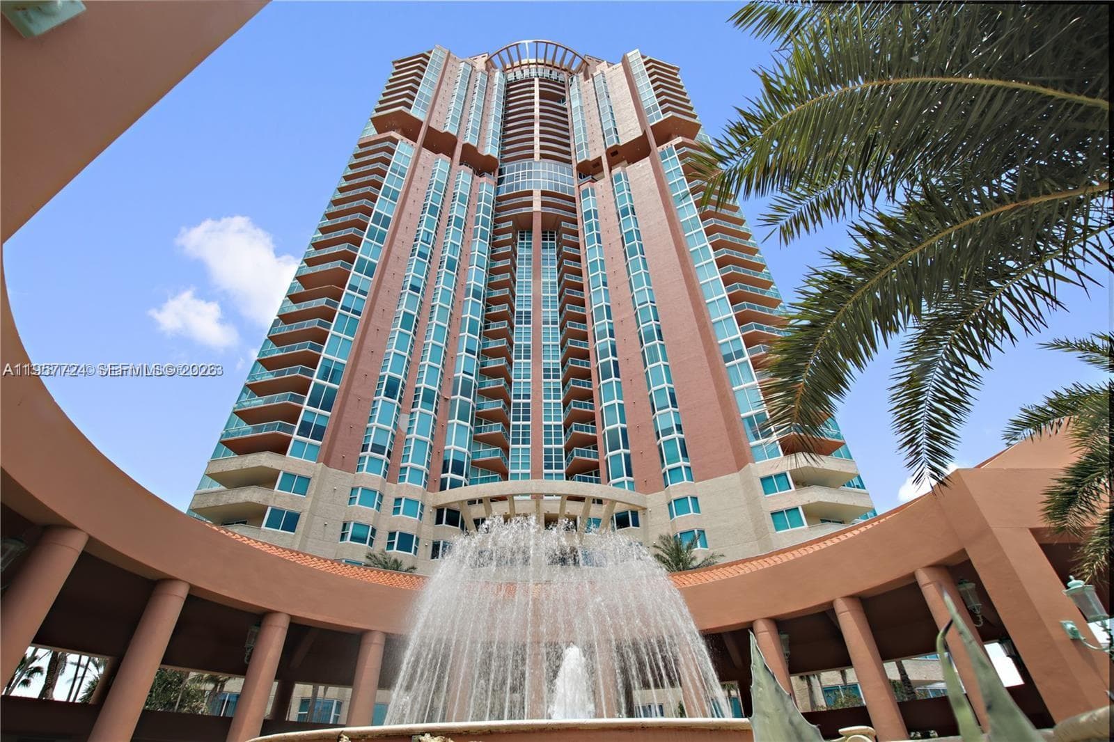 300 S Pointe Dr # 605, Miami Beach FL 33139 — 26