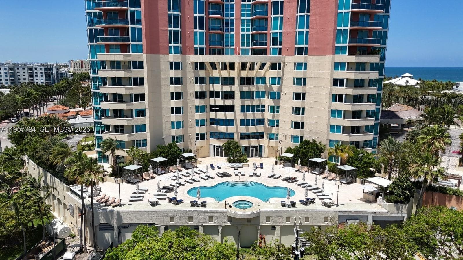 300 S Pointe Dr # 605, Miami Beach FL 33139 — 49