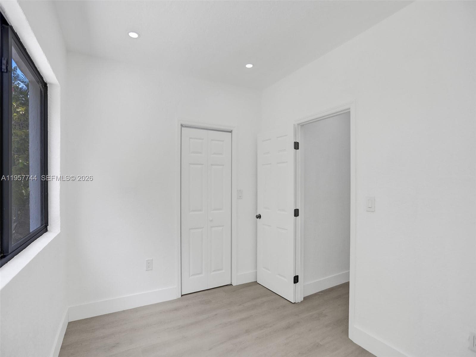759 NE 127th St, North Miami FL 33161 — 24