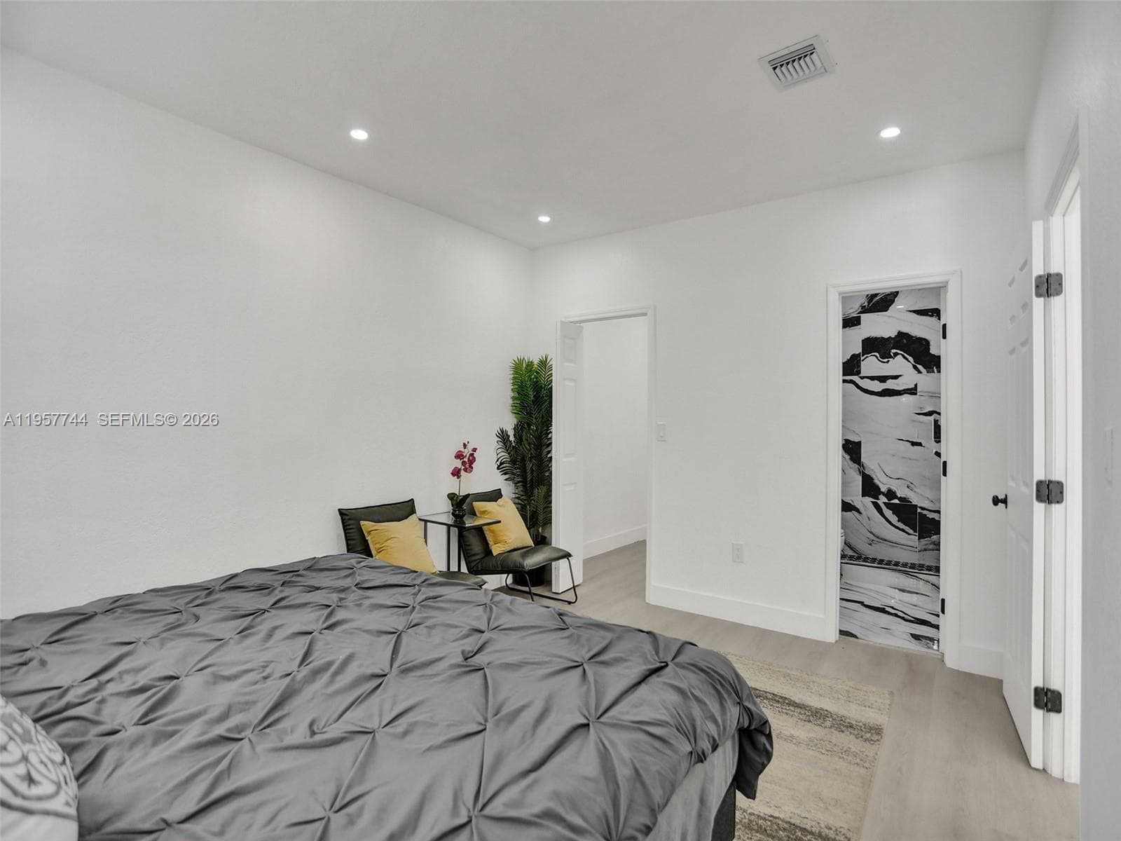 759 NE 127th St, North Miami FL 33161 — 14