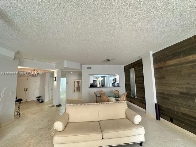 3900 Island Blvd # 303, Aventura FL 33160 — 28