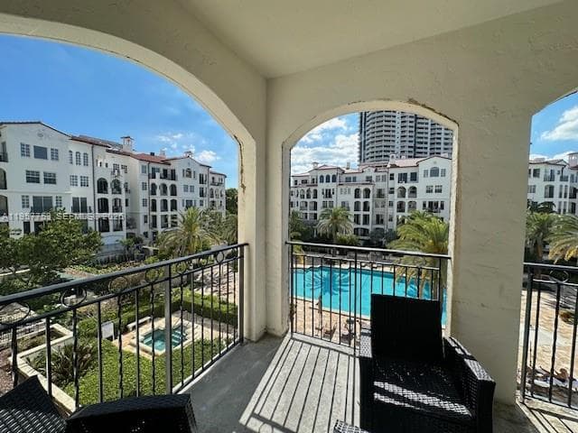 3900 Island Blvd # 303, Aventura FL 33160 — 33