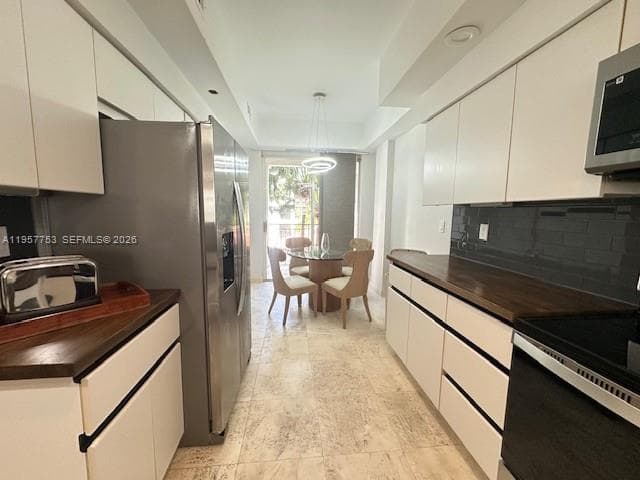 3900 Island Blvd # 303, Aventura FL 33160 — 25