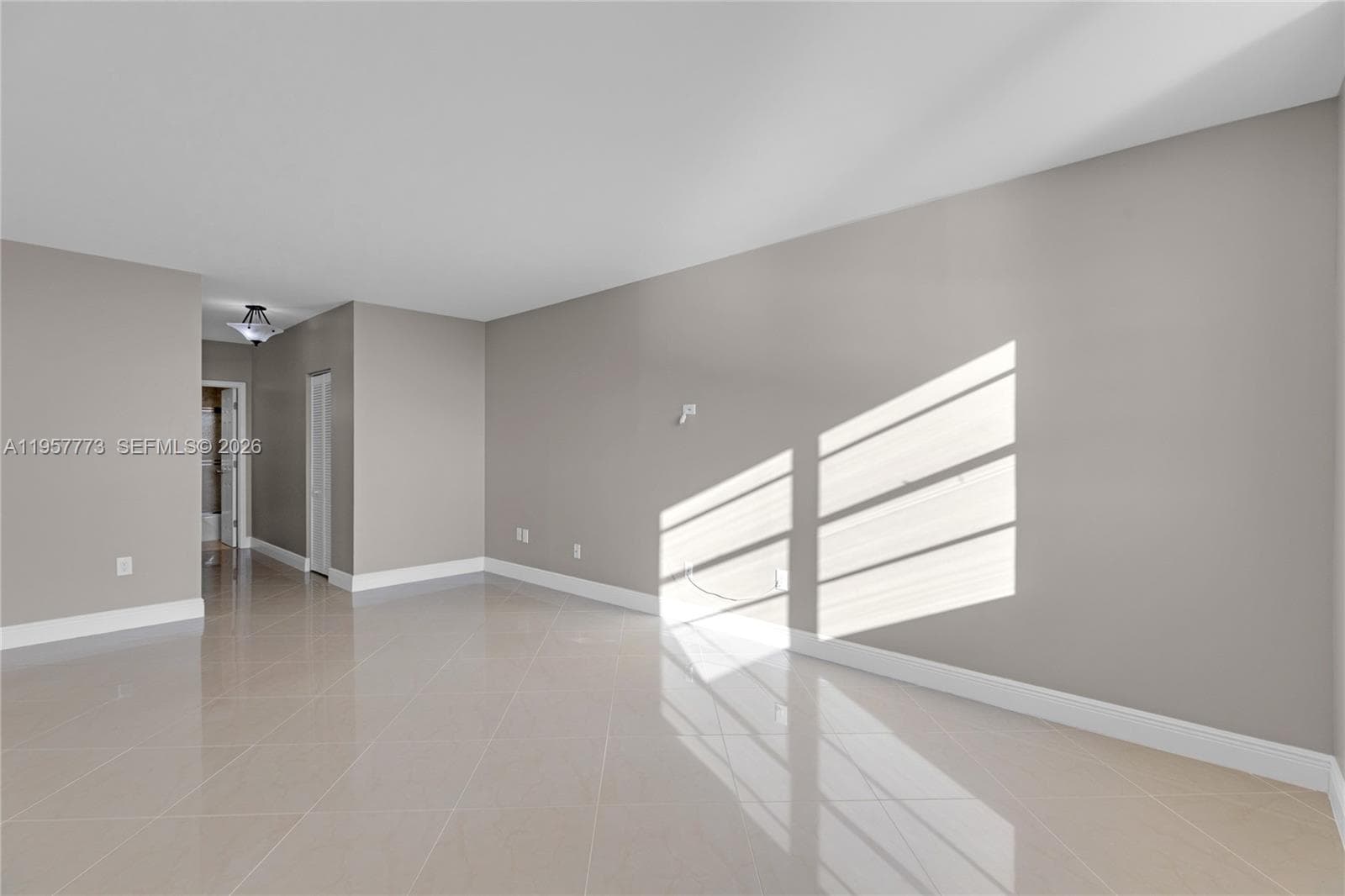 300 Bayview Dr # 06, Sunny Isles Beach FL 33160 — 17