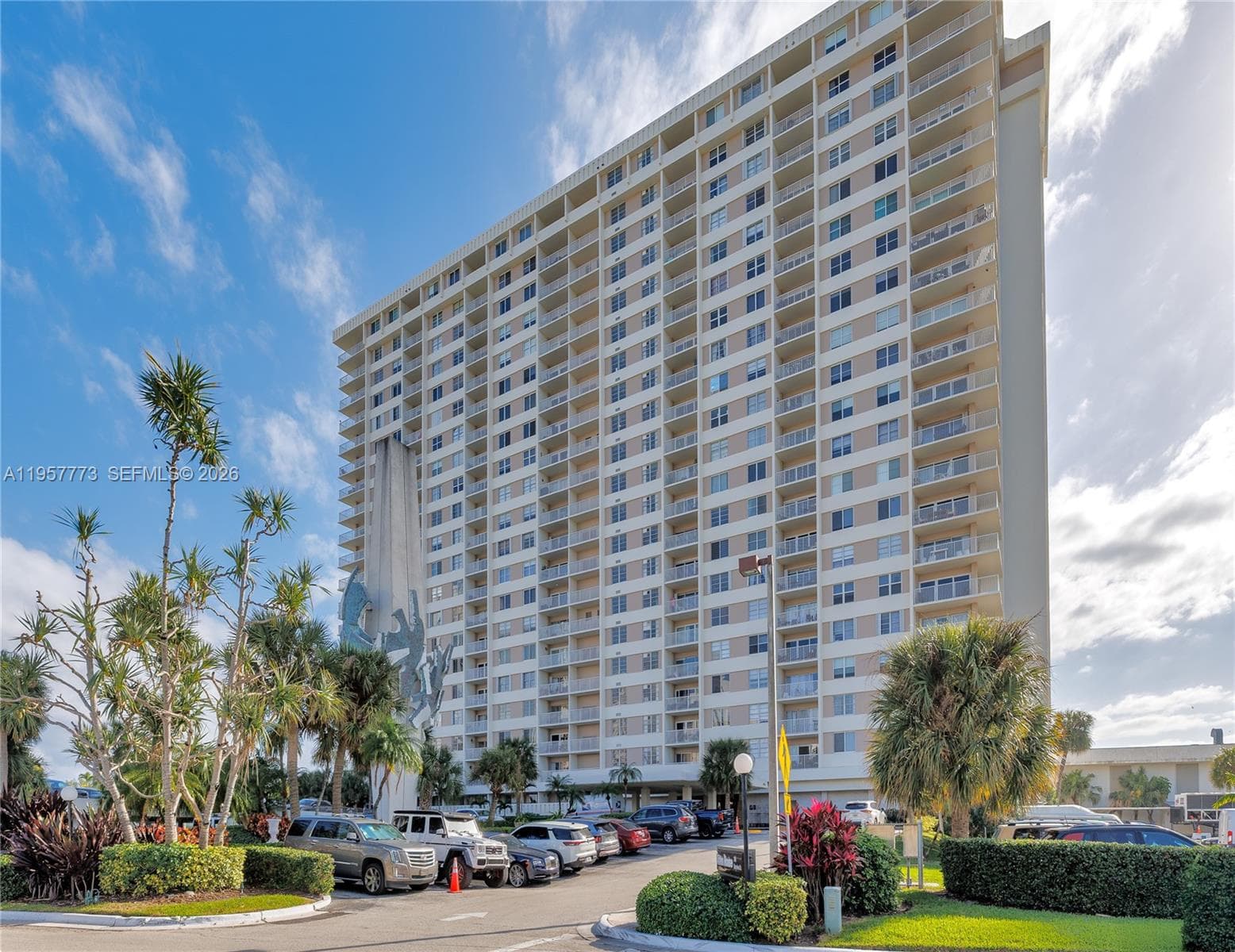 300 Bayview Dr # 06, Sunny Isles Beach FL 33160 — 54