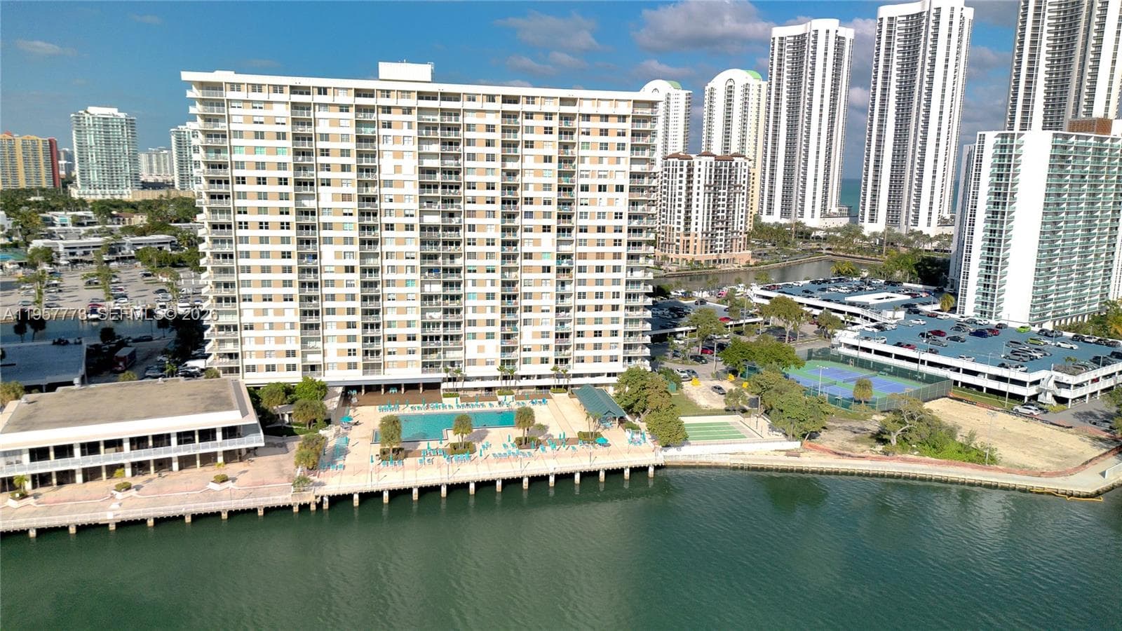 300 Bayview Dr # 06, Sunny Isles Beach FL 33160 — 58