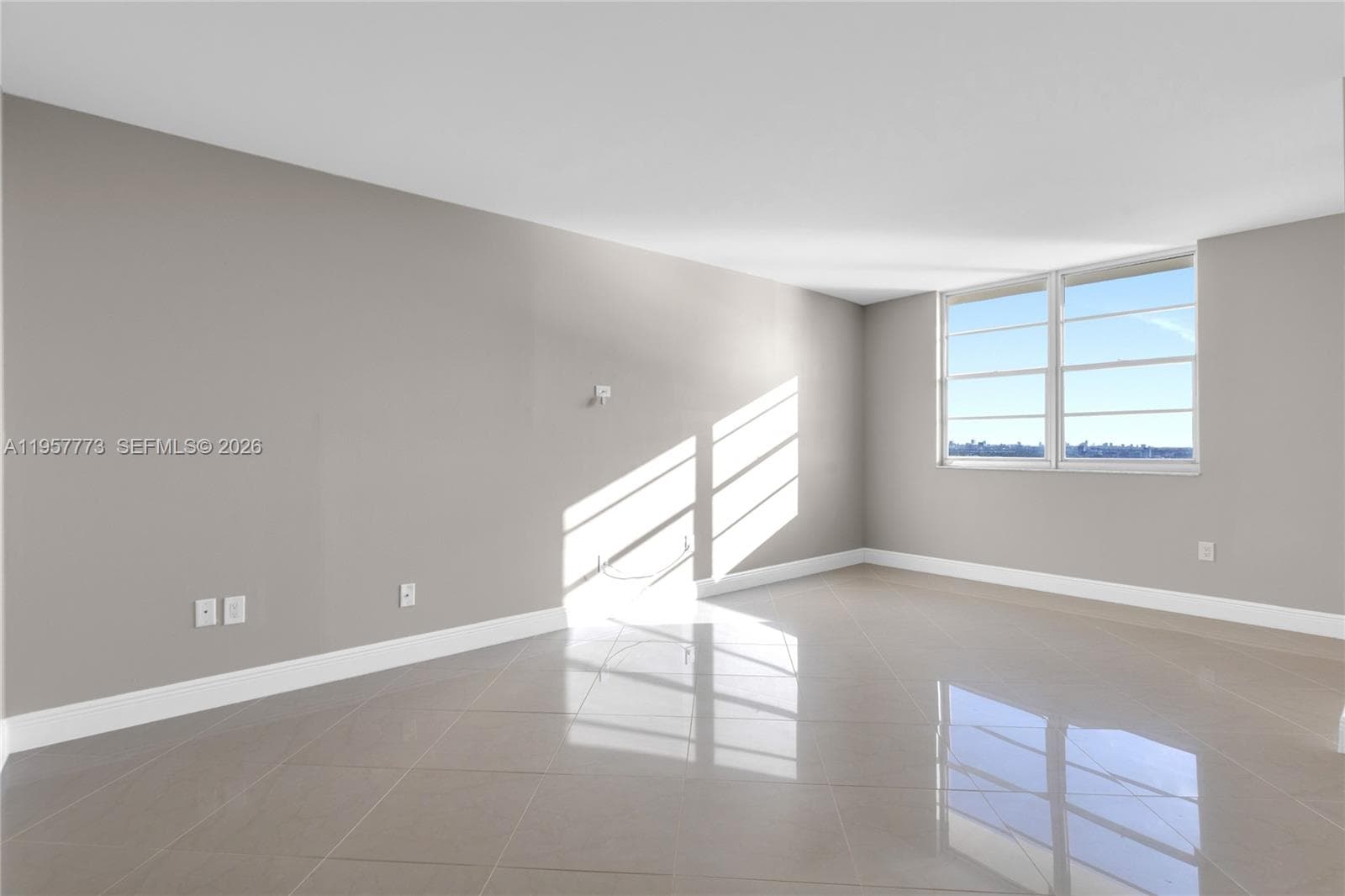300 Bayview Dr # 06, Sunny Isles Beach FL 33160 — 19