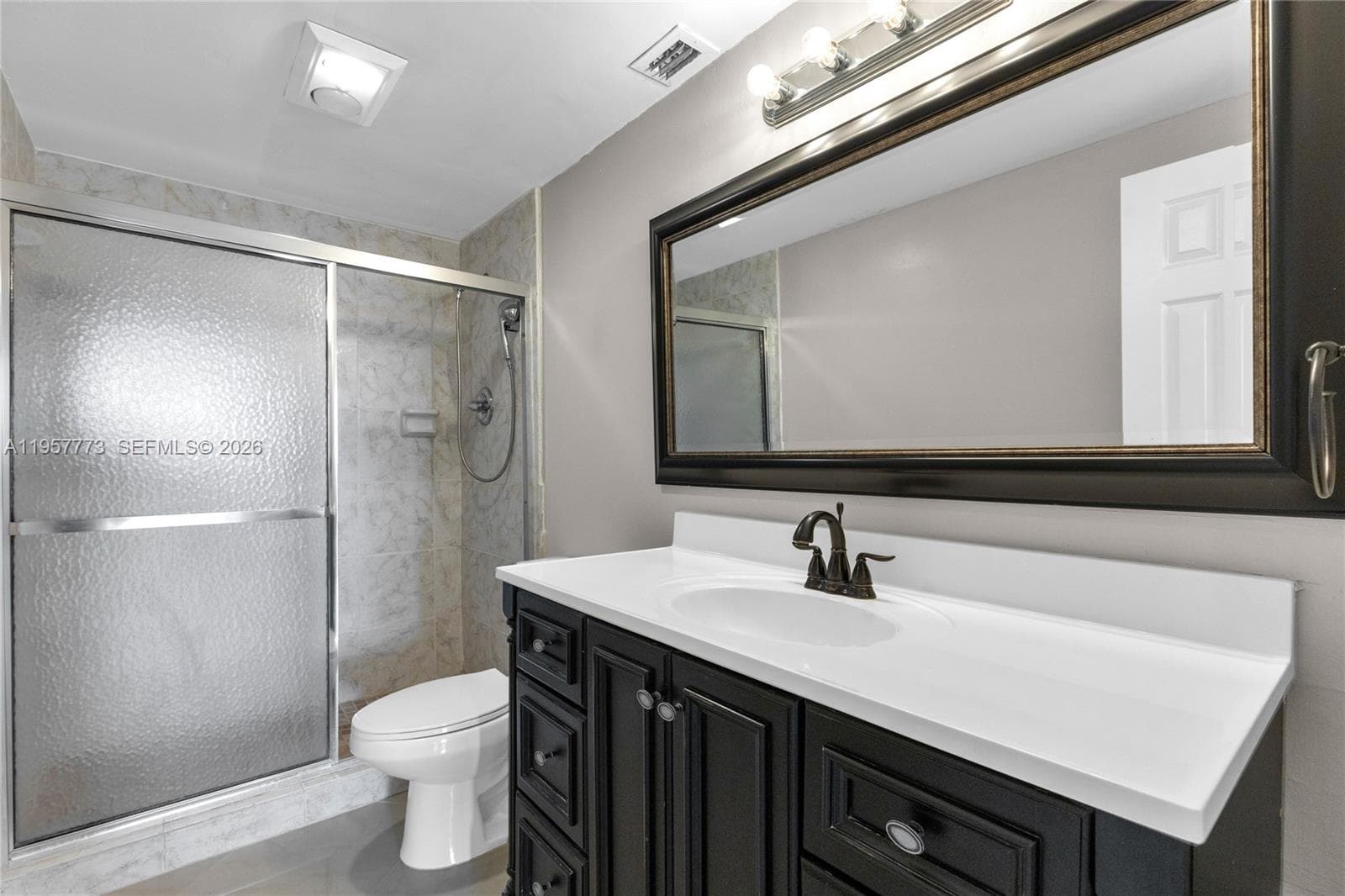 300 Bayview Dr # 06, Sunny Isles Beach FL 33160 — 35