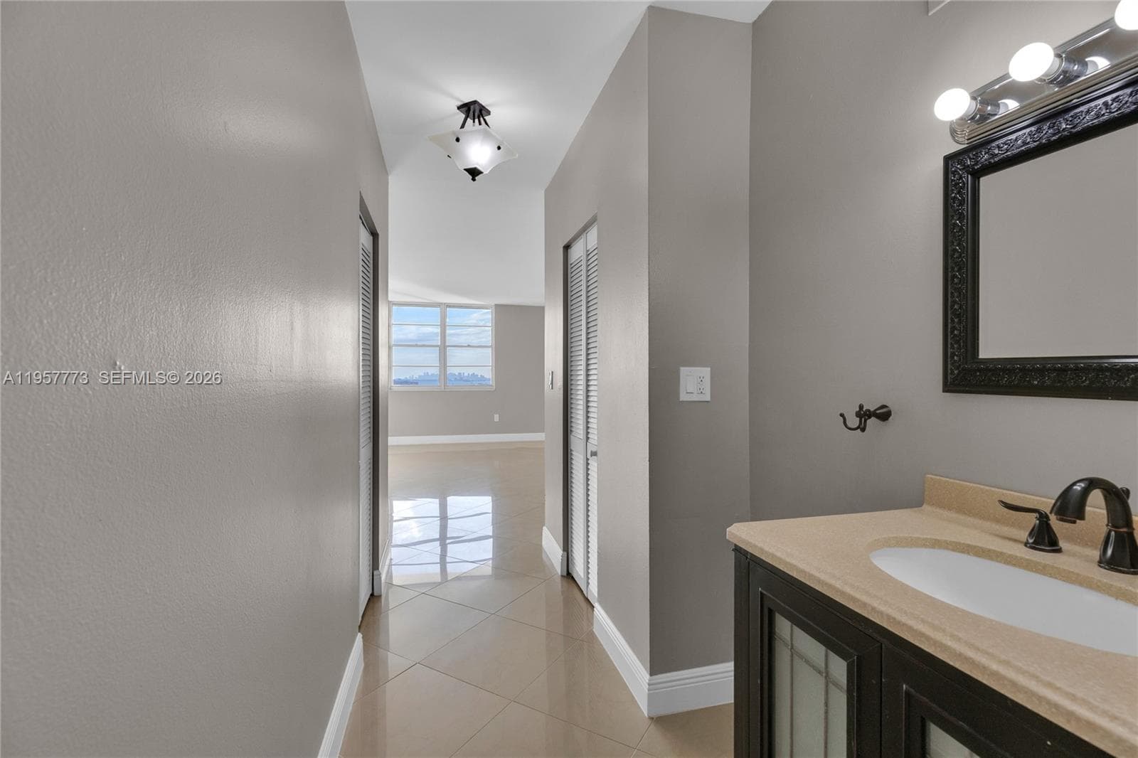 300 Bayview Dr # 06, Sunny Isles Beach FL 33160 — 31