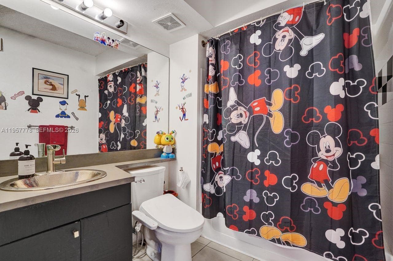 1330 West Ave # 1811, Miami Beach FL 33139 — 28