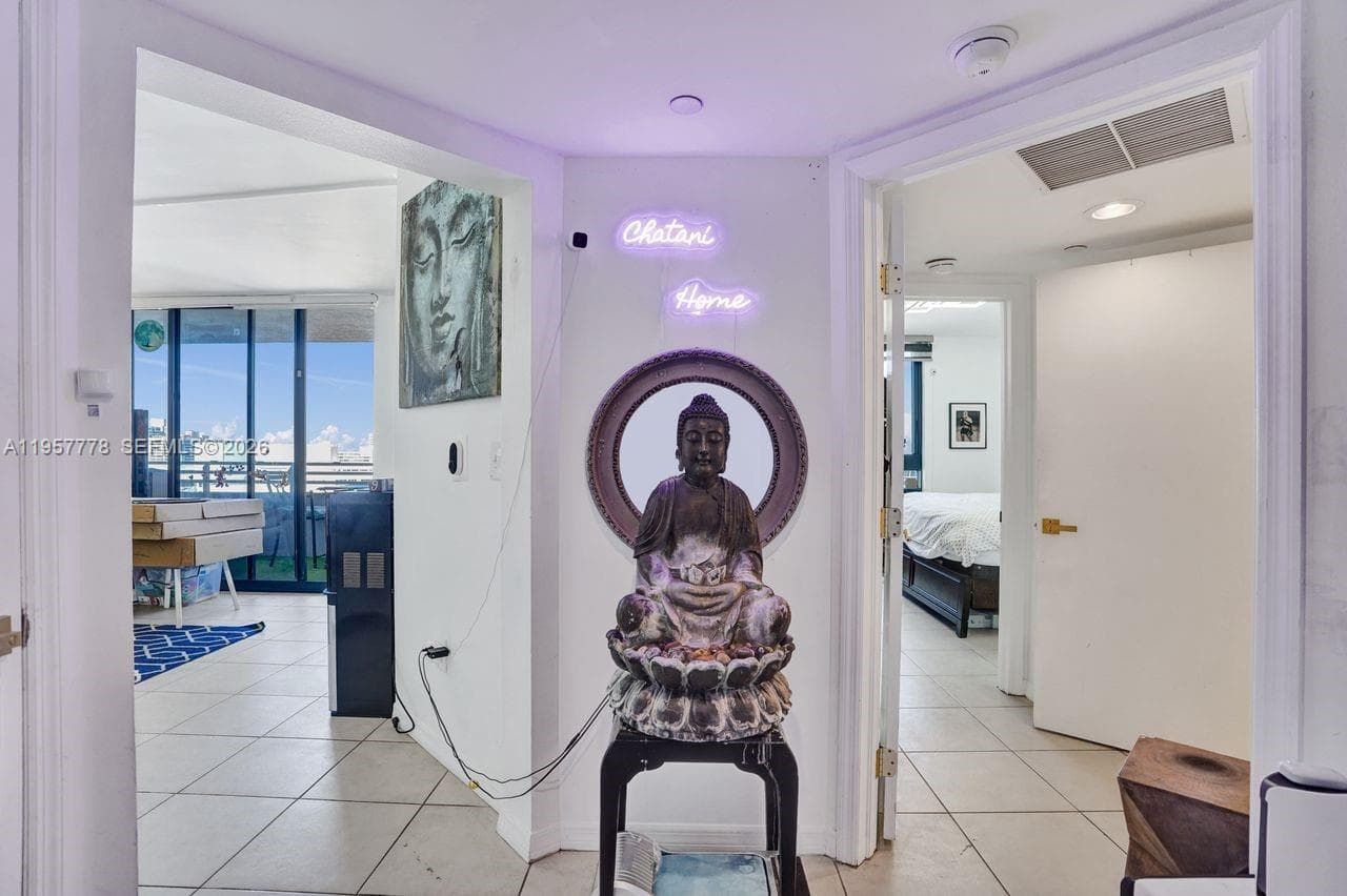 1330 West Ave # 1811, Miami Beach FL 33139 — 14