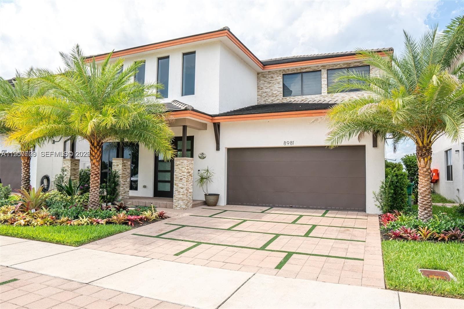 8981 NW 154th Ter # 8981, Miami Lakes FL 33018 — 1