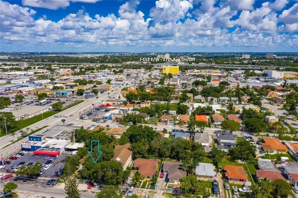 2621 NW 32nd Street, Miami FL 33142 — 11