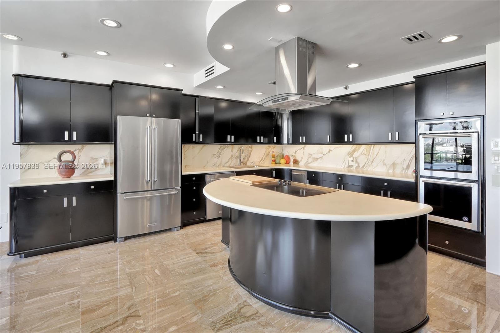 11113 Biscayne Blvd, Miami FL 33181 — 15