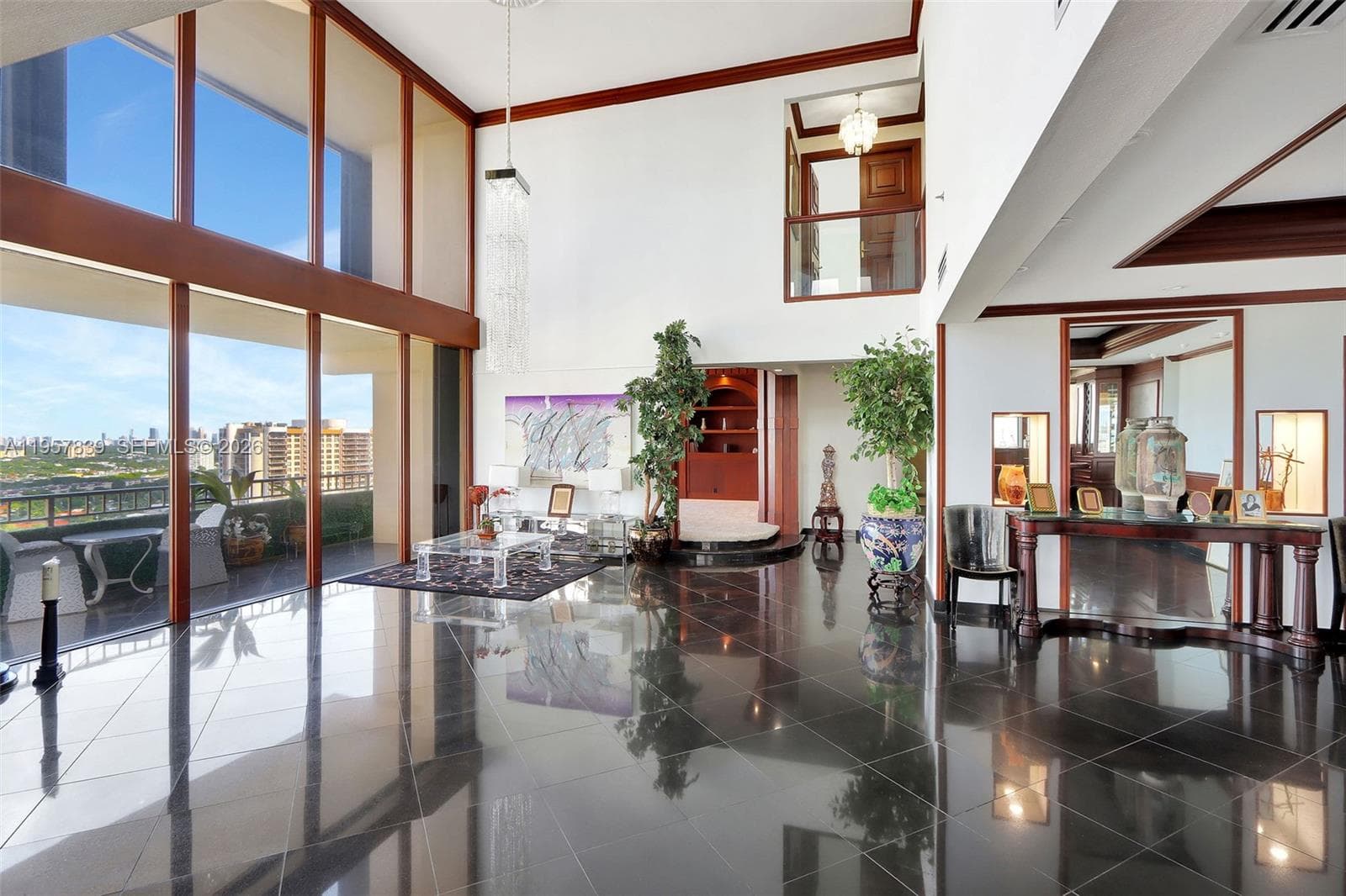 11113 Biscayne Blvd, Miami FL 33181 — 8