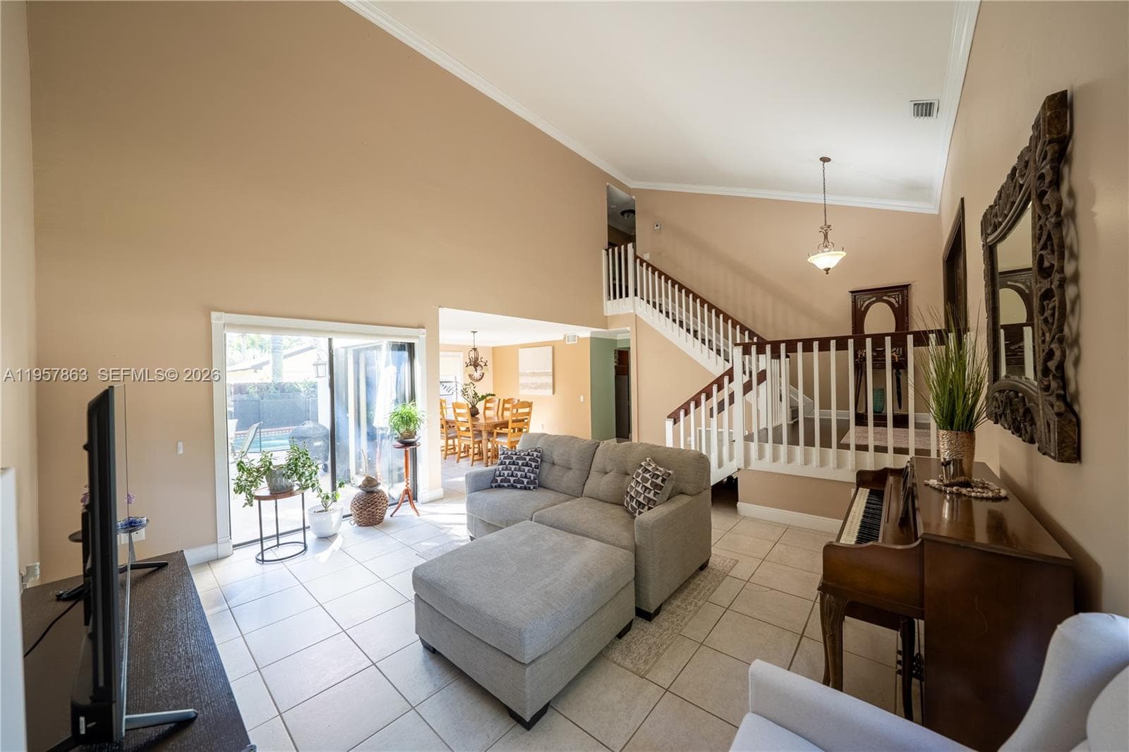 15552 SW 48th St, Miami FL 33185 — 5