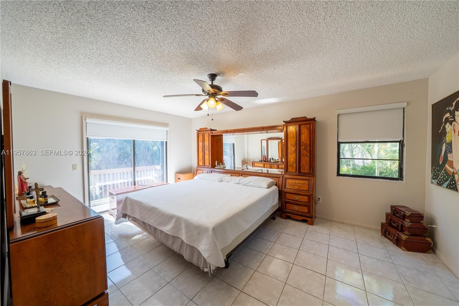 15552 SW 48th St, Miami FL 33185 — 14