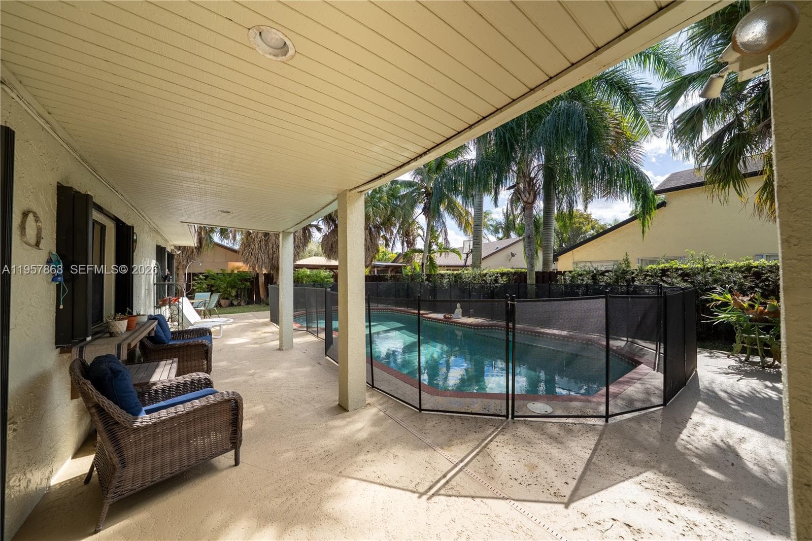15552 SW 48th St, Miami FL 33185 — 21