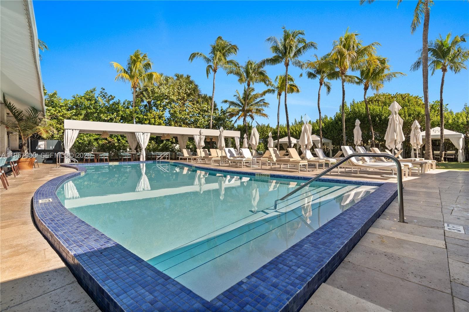101 Ocean Dr # 1003, Miami Beach FL 33139 — 23