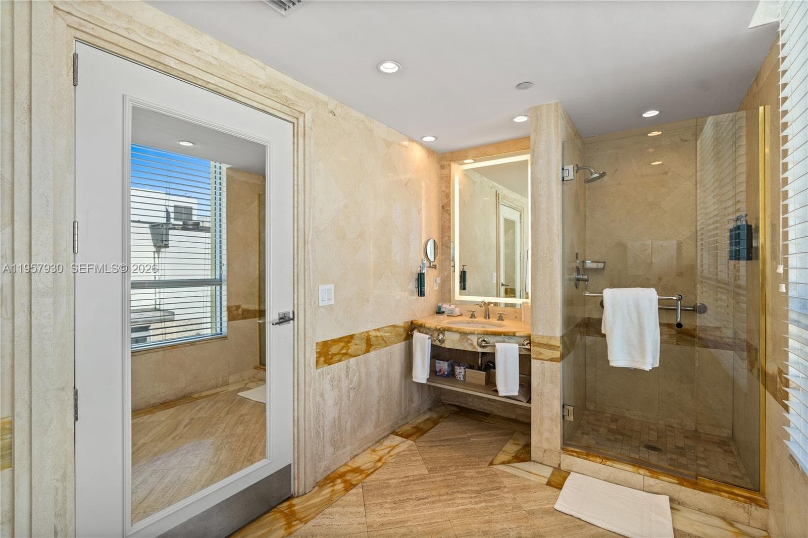 101 Ocean Dr # 1003, Miami Beach FL 33139 — 14