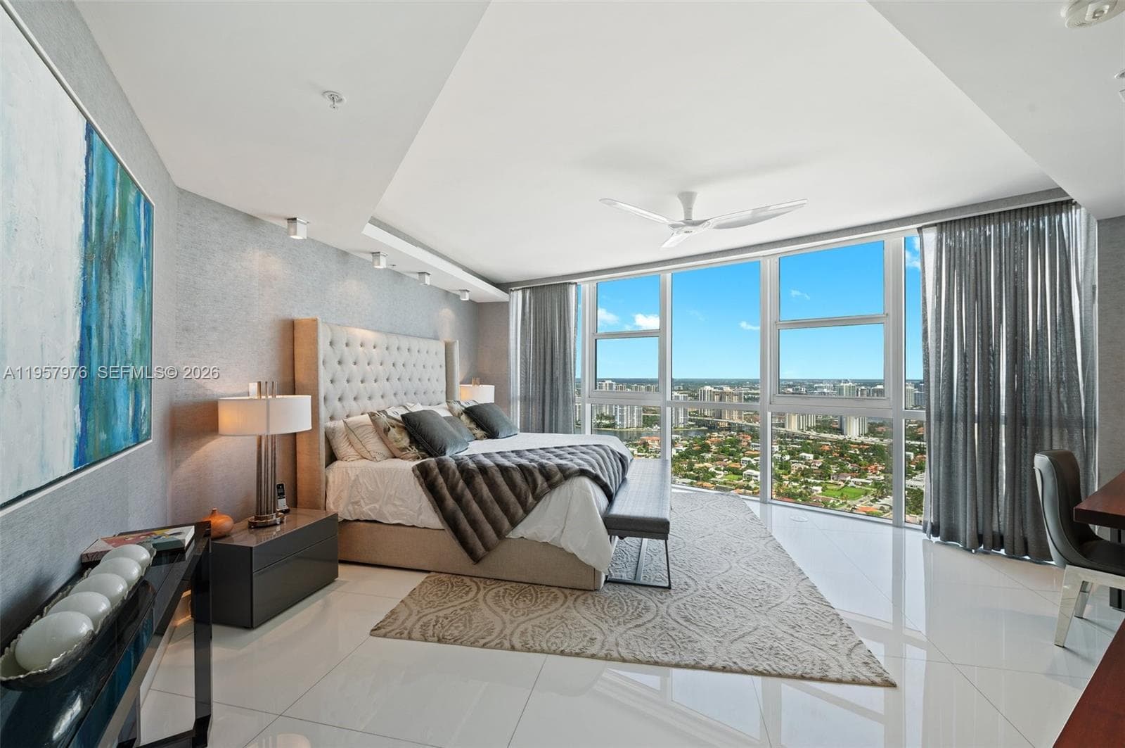 18201 Collins Ave # 5201, Sunny Isles Beach FL 33160 — 18