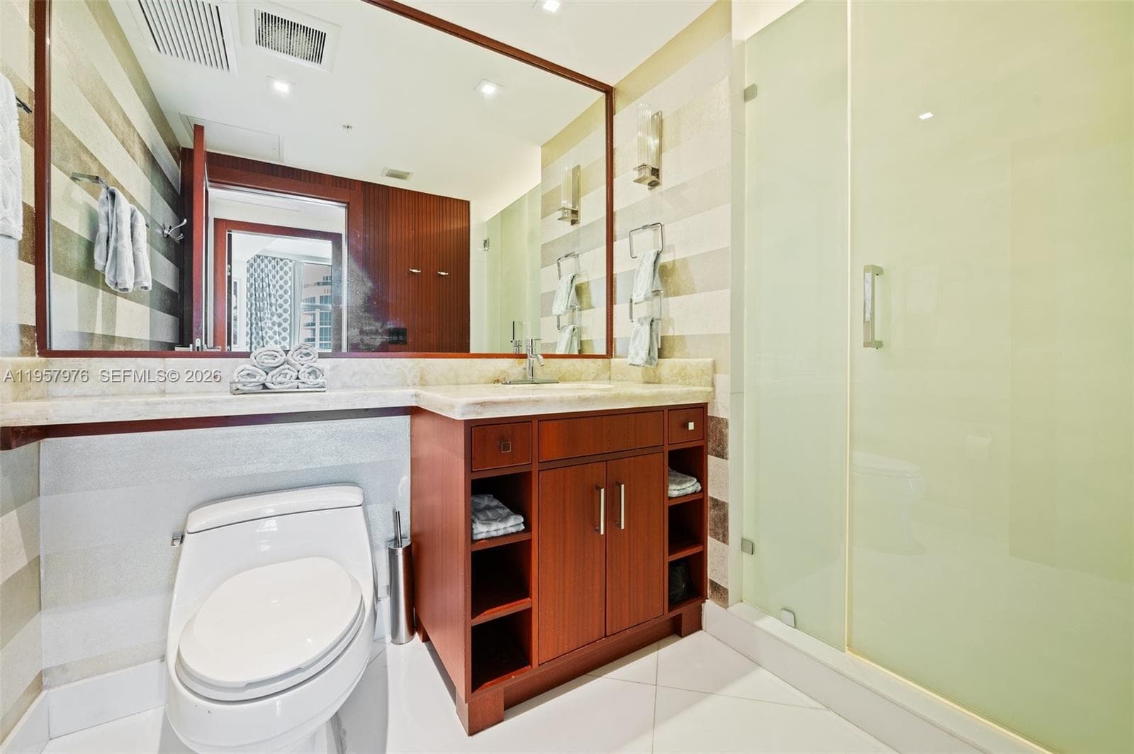 18201 Collins Ave # 5201, Sunny Isles Beach FL 33160 — 29