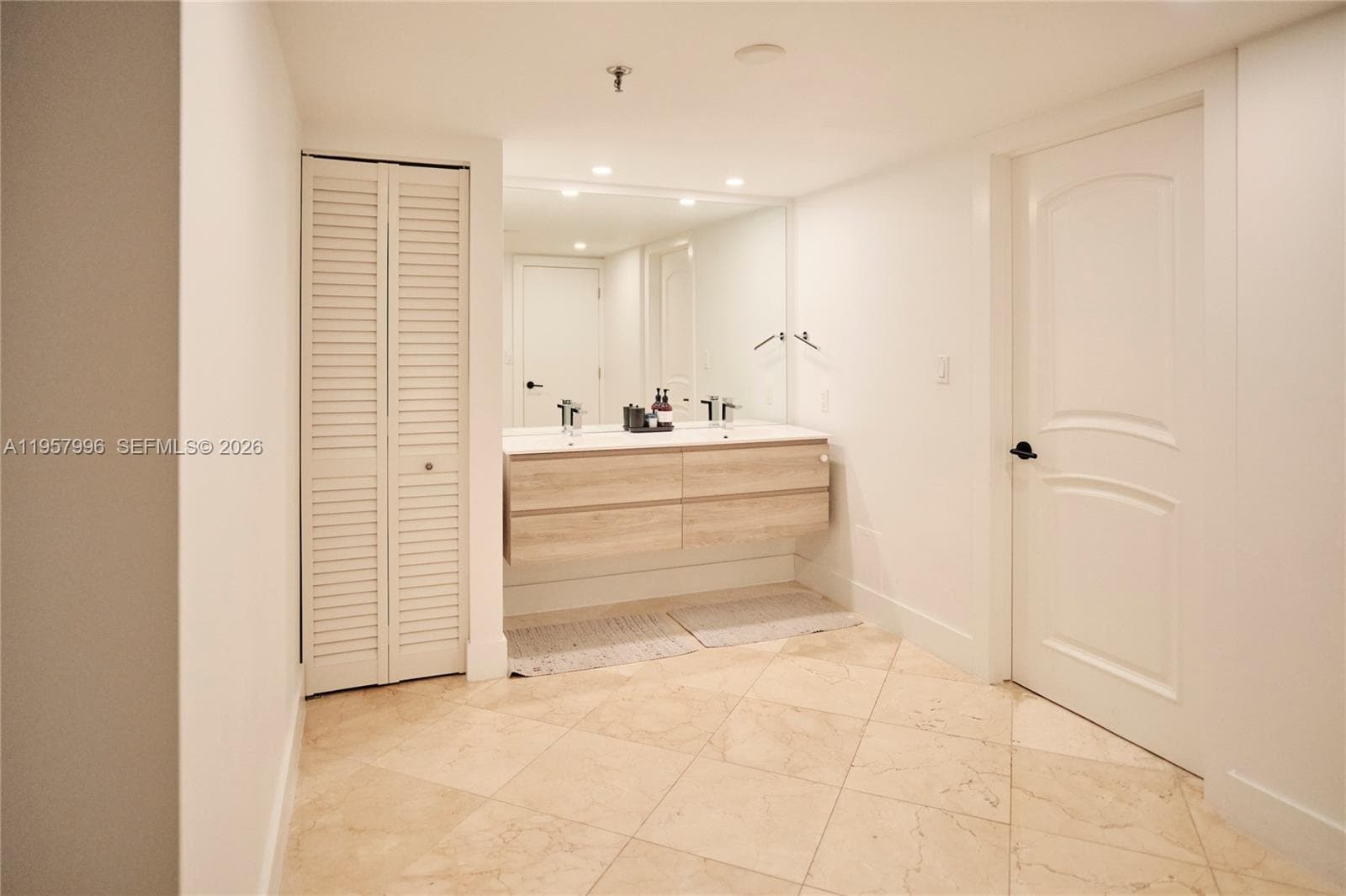 520 Brickell Key Dr # A1904, Miami FL 33131 — 13