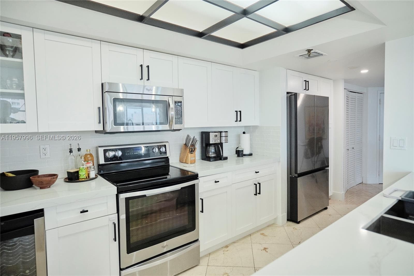 520 Brickell Key Dr # A1904, Miami FL 33131 — 21