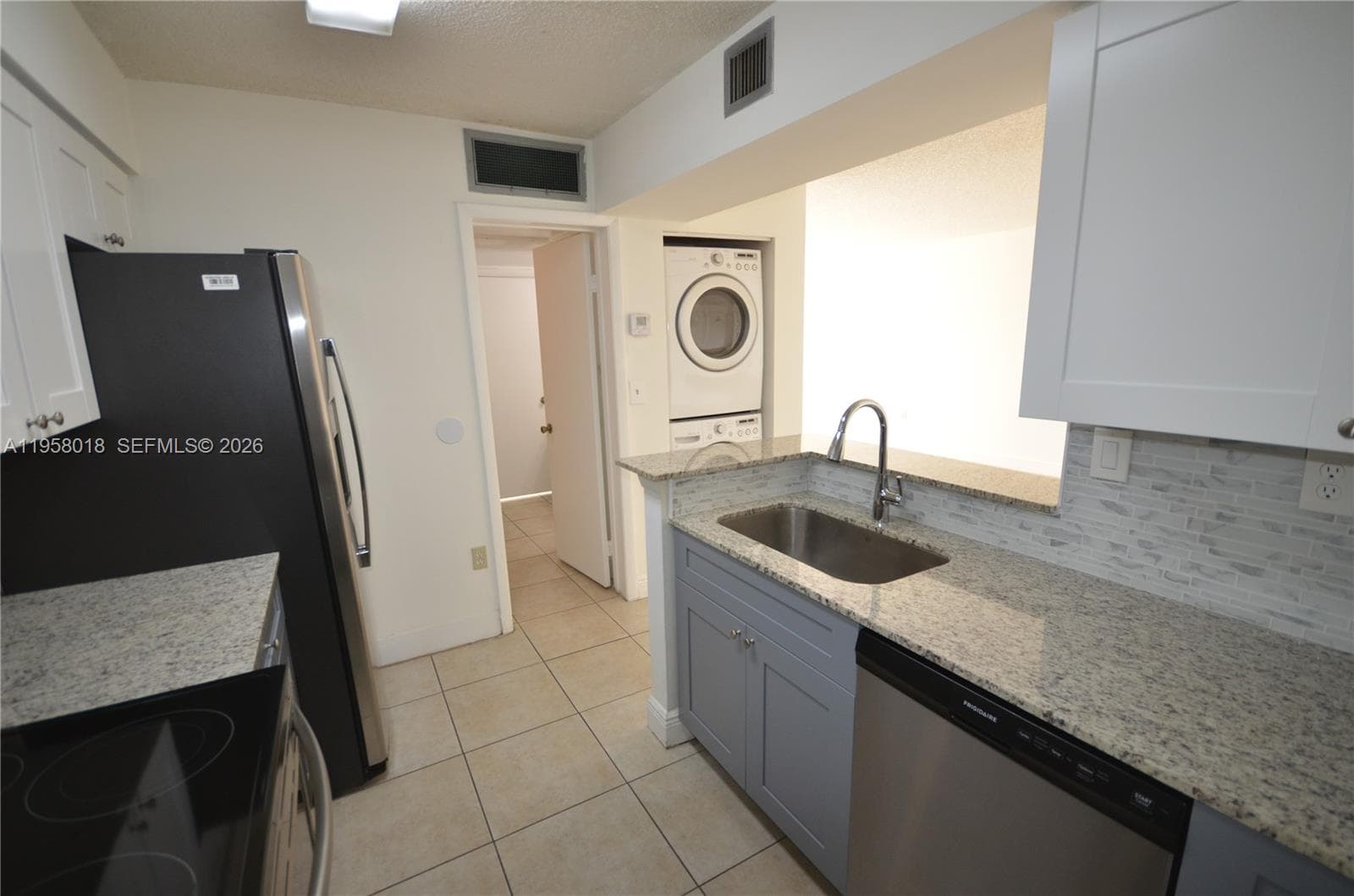 15201 SW 80th St # 207, Miami FL 33193 — 15