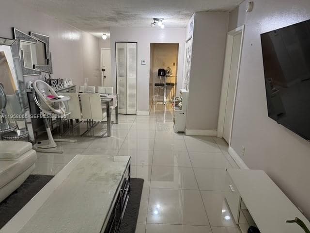 2821 N Miami Beach Blvd # 2I, North Miami Beach FL 33160 — 11