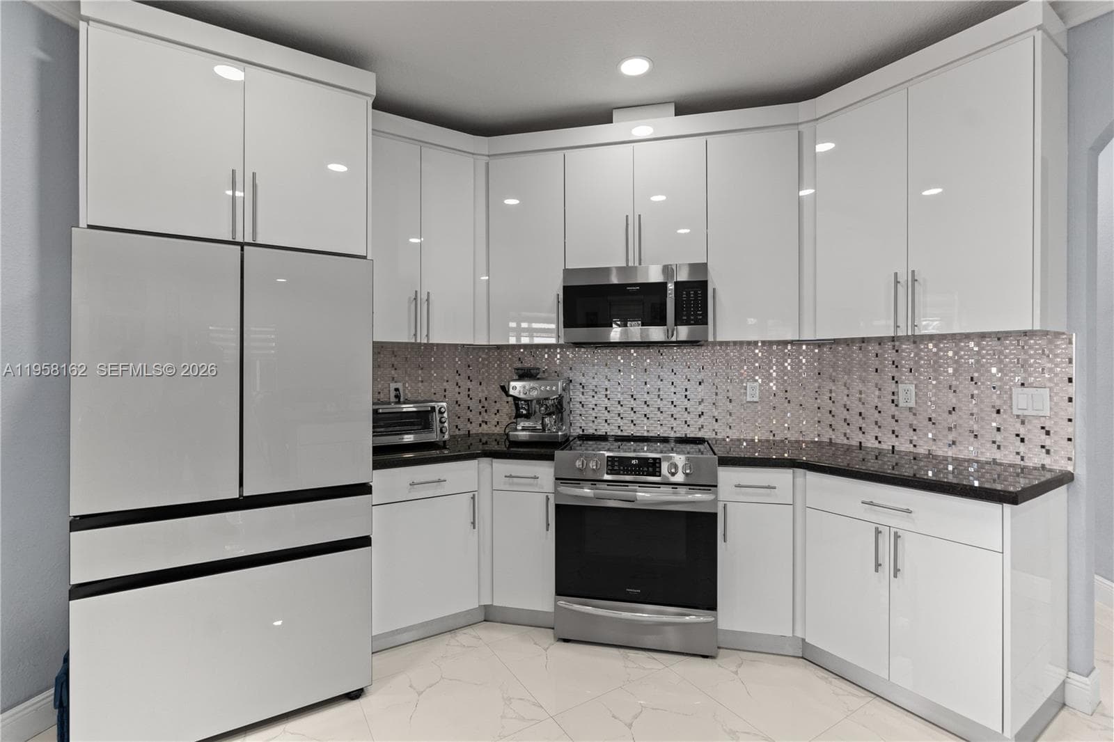 3281 SW 145th Ave, Miami FL 33175 — 14