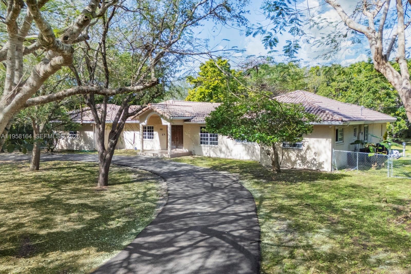 7821 SW 129th Ter, Pinecrest FL 33156 — 37