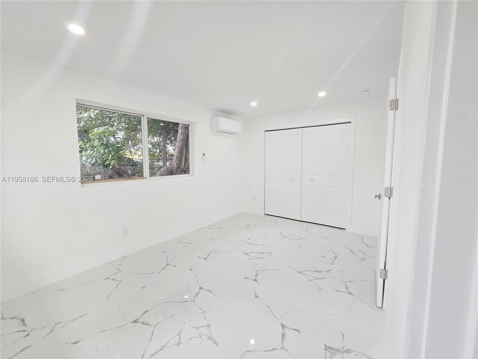 2530 NW 111th St, Miami FL 33167 — 17