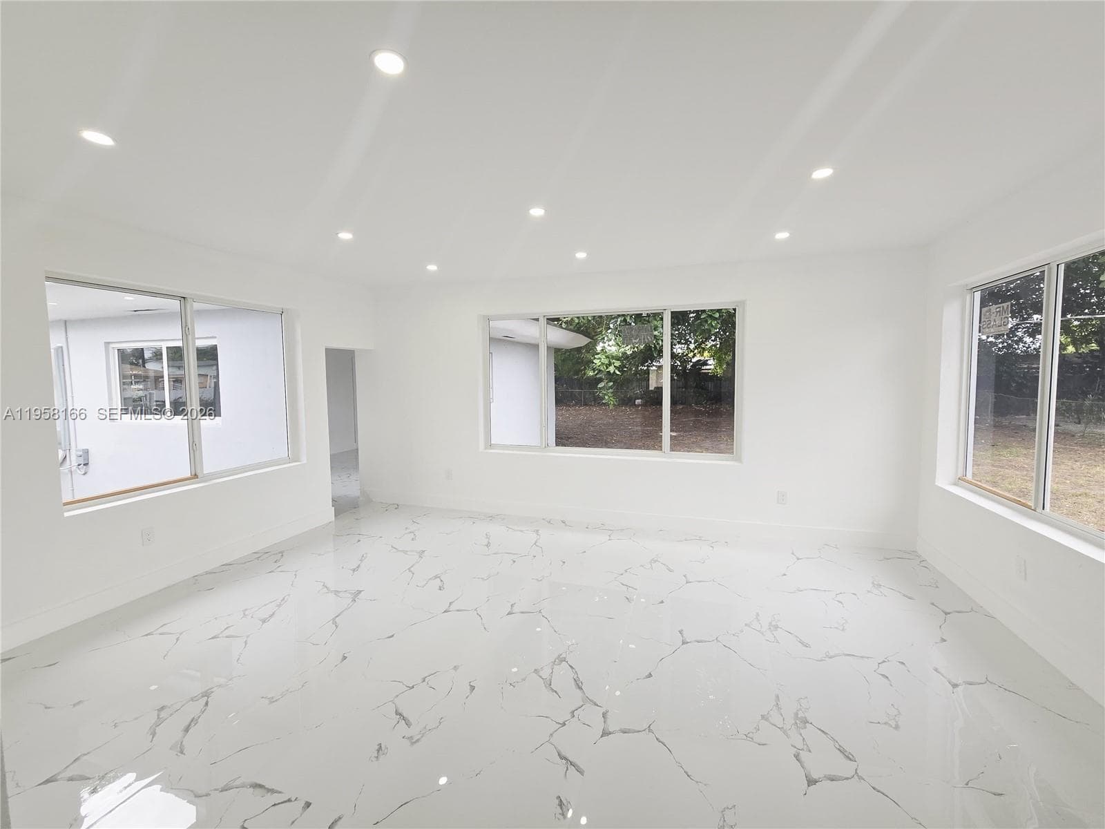2530 NW 111th St, Miami FL 33167 — 26