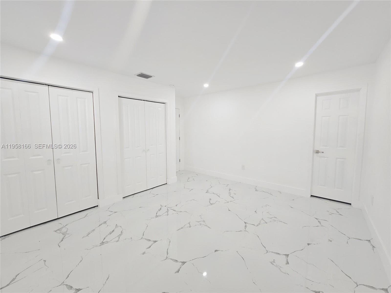 2530 NW 111th St, Miami FL 33167 — 32