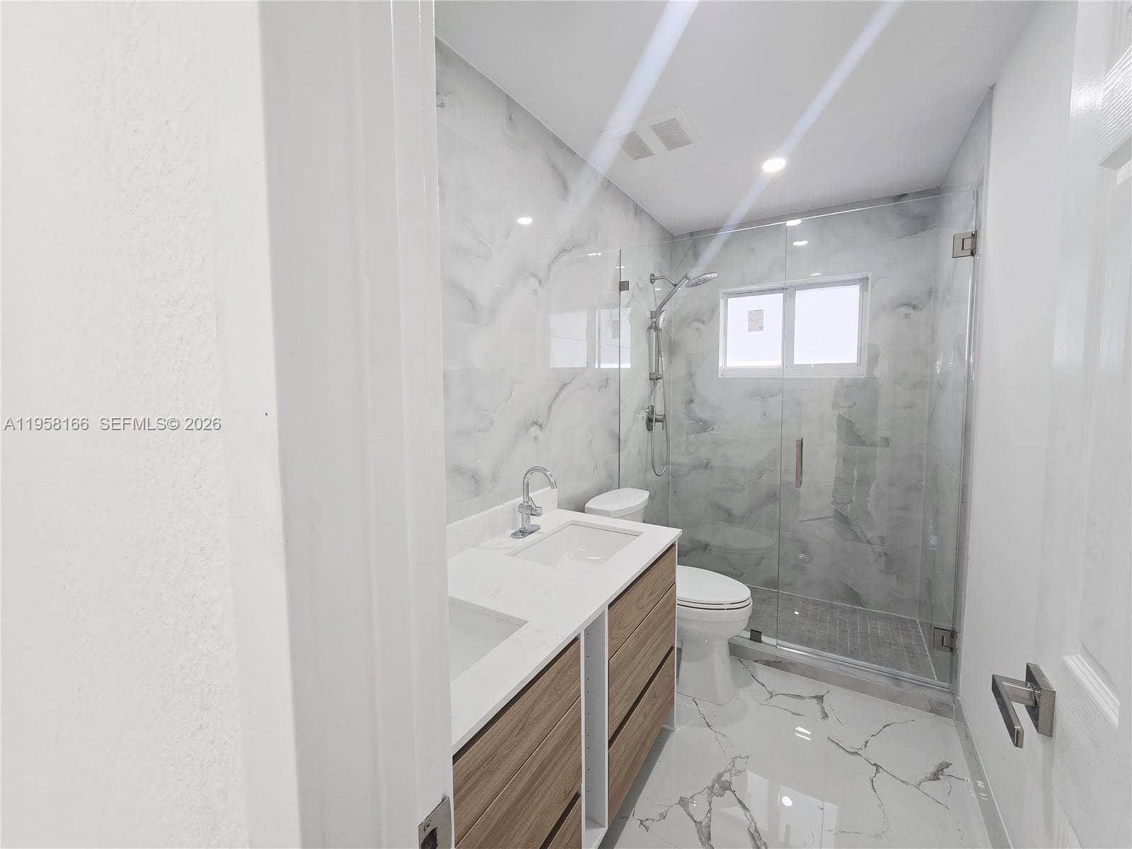 2530 NW 111th St, Miami FL 33167 — 37